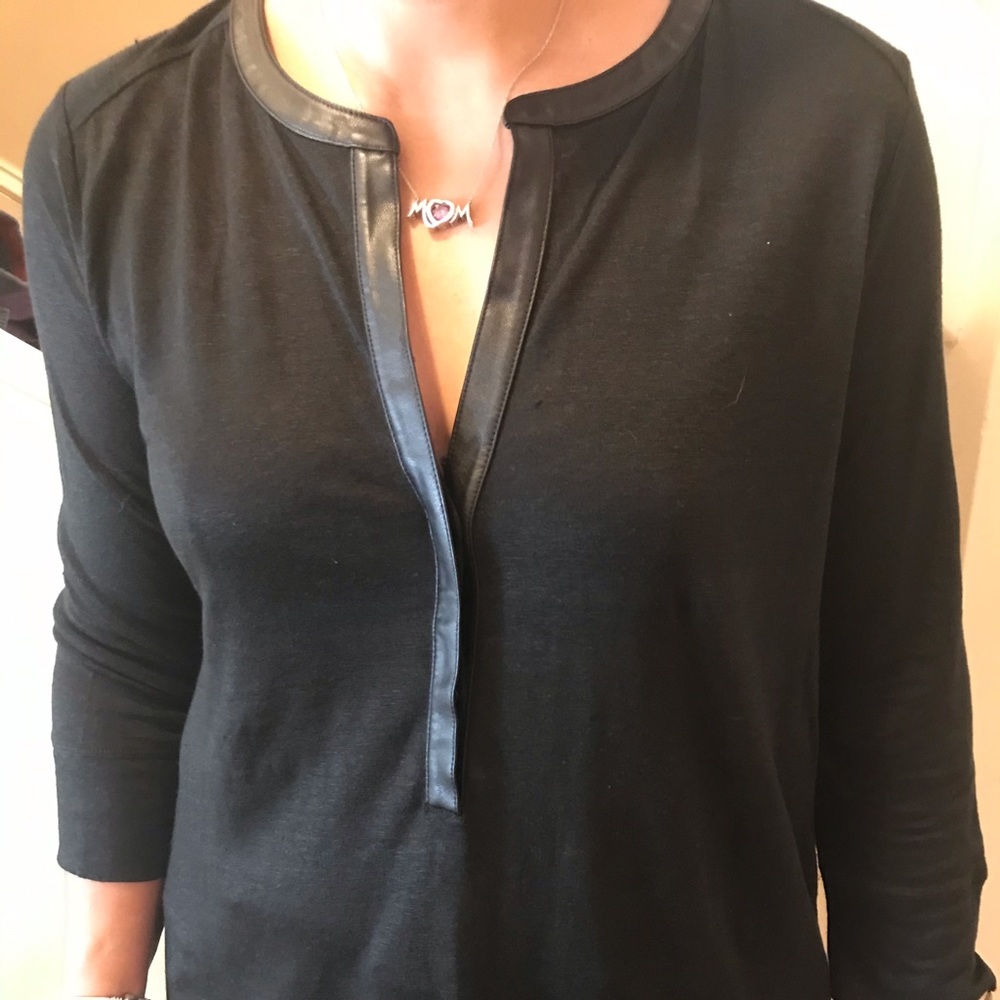 Vince Black Top